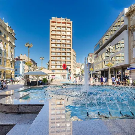 Karmen 아파트 리예카